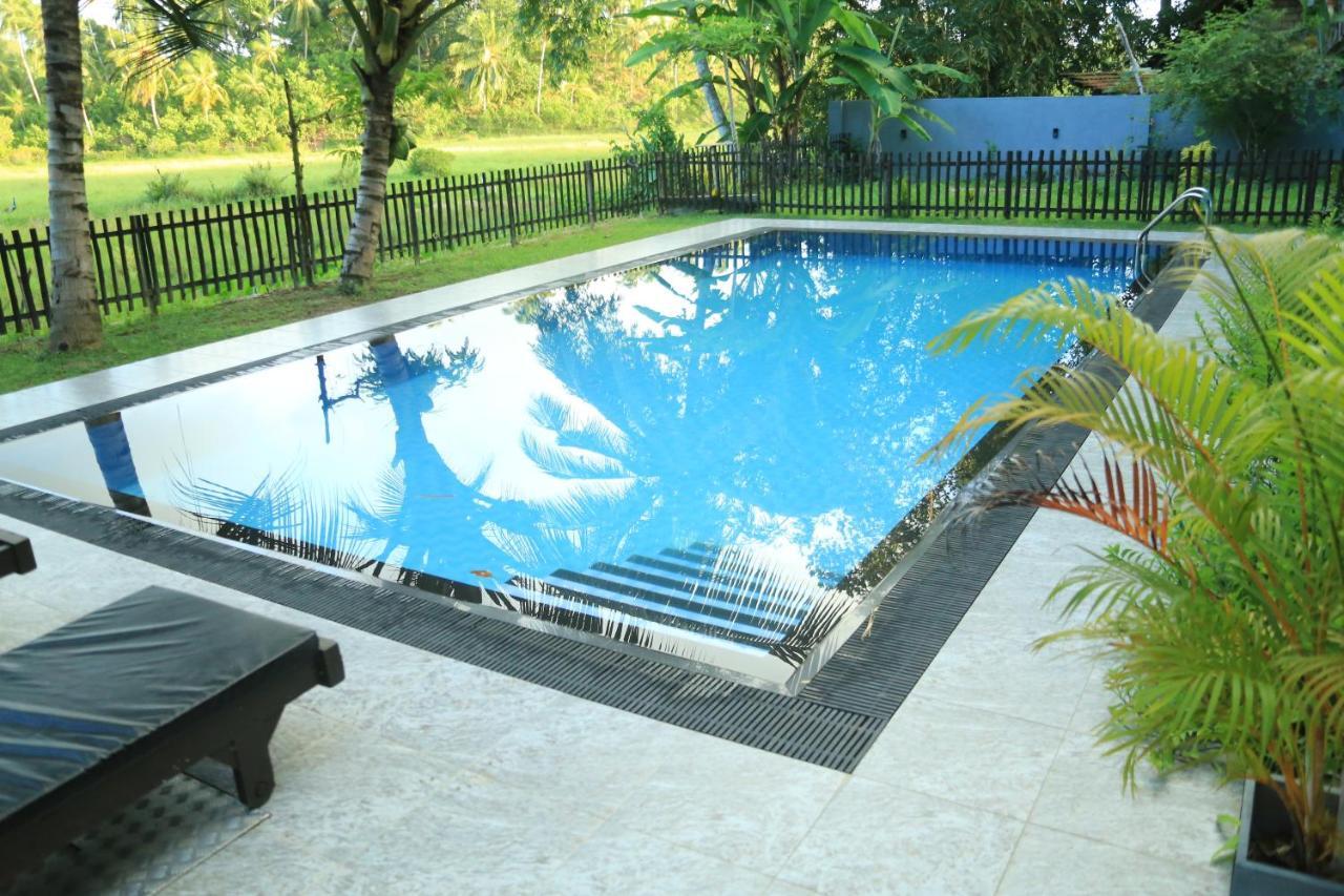 Sri Villa Rest Hikkaduwa Extérieur photo