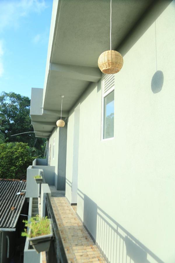 Sri Villa Rest Hikkaduwa Extérieur photo