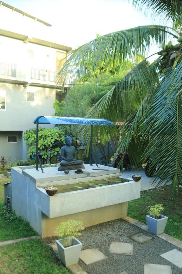 Sri Villa Rest Hikkaduwa Extérieur photo