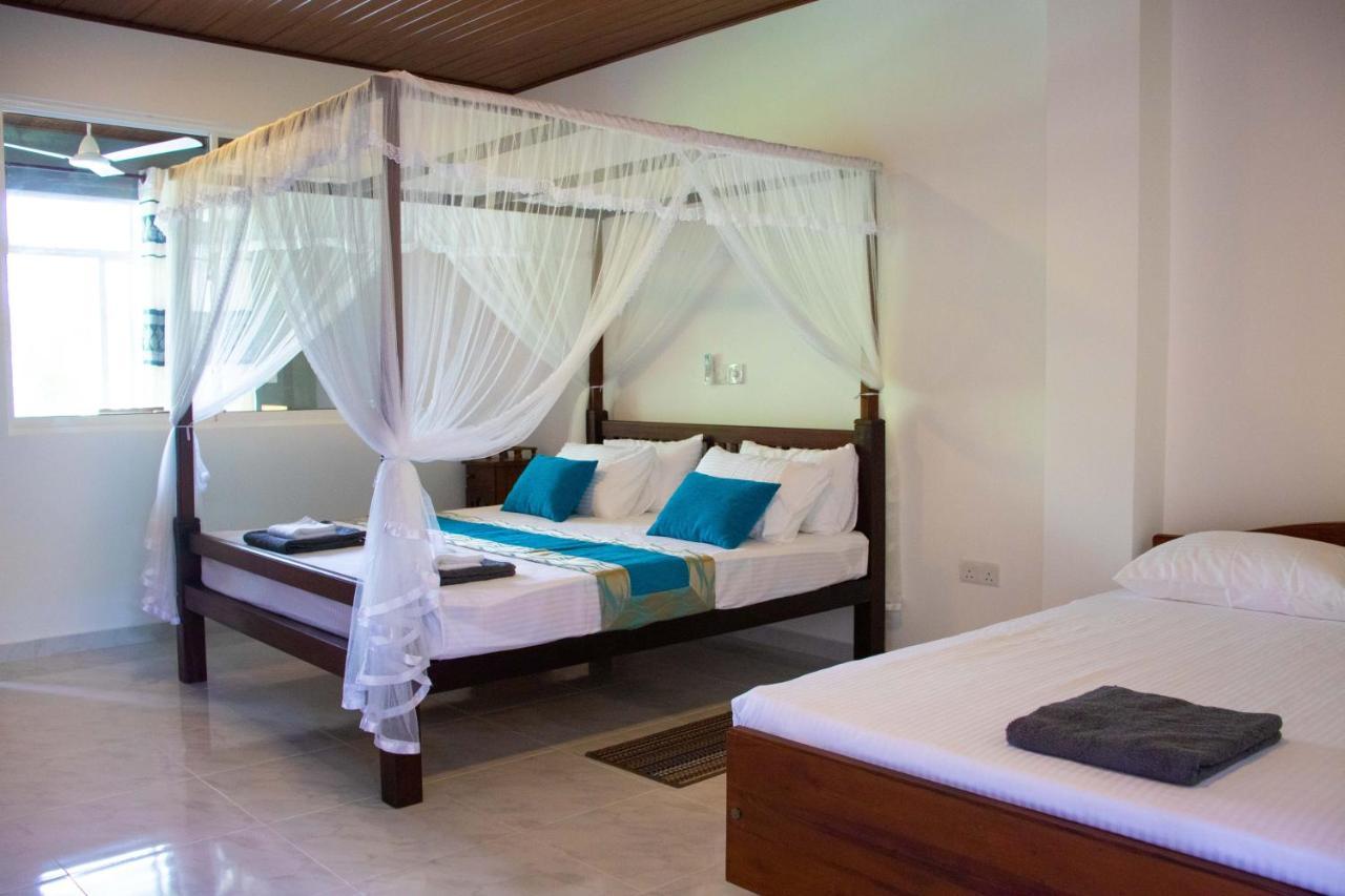 Sri Villa Rest Hikkaduwa Extérieur photo