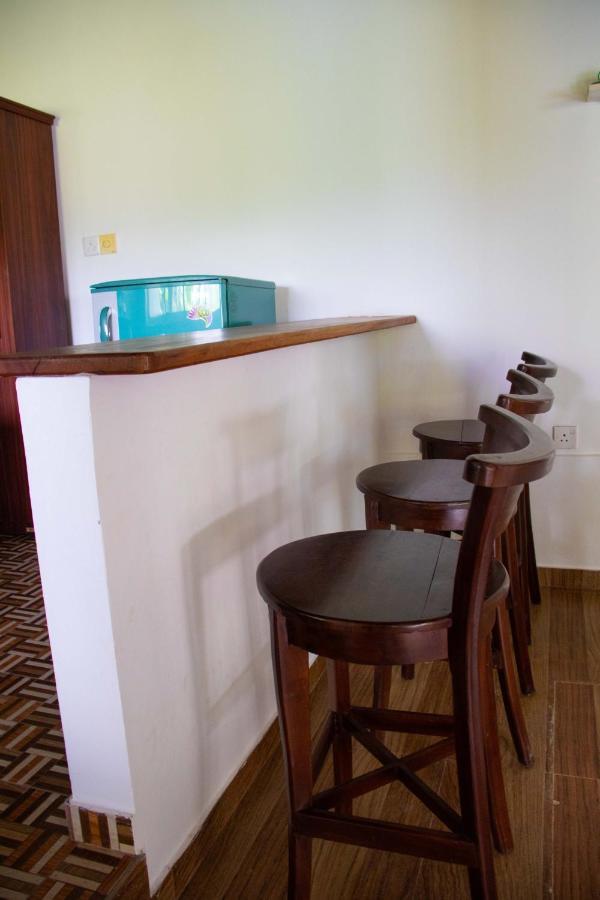 Sri Villa Rest Hikkaduwa Extérieur photo